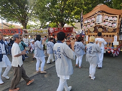 二十四軒町は笛が沢山いて賑やかです♪