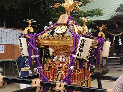 有鹿神社の祭礼もはじめてです