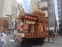 続いて相模原市のつくい中野夏祭りで初めてお会いした上八日町に偶然出会いました