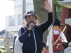 鎌倉もののふ隊の代表の鎌倉智士さんです