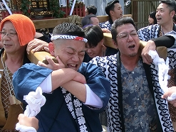 名古木では一部を除いて終始神輿を担ぎます