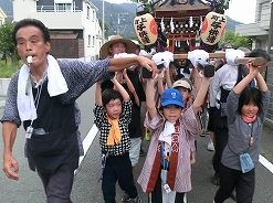 元気に担ぎます♪