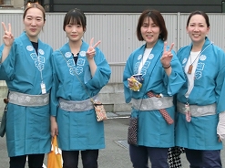 上町では女性も多く活躍されていました